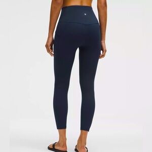 Lululemon high waist Align pant with pockets, navy, 25”, sz2, EUC